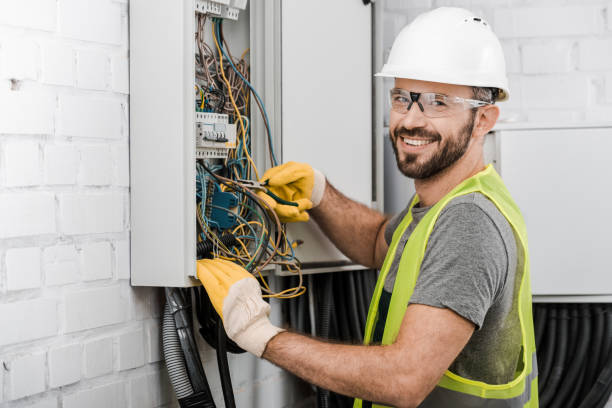 Best Local Electrician Companies  in Kaukauna, WI